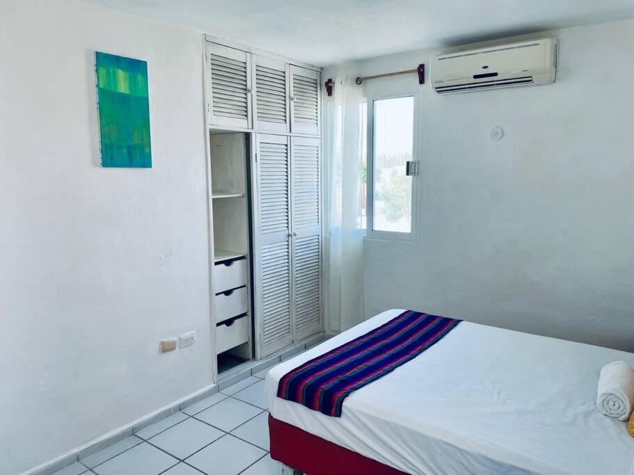 Punta Me Apartments & Rooms Near The Punta Sam Ferry Beach Cancún Esterno foto